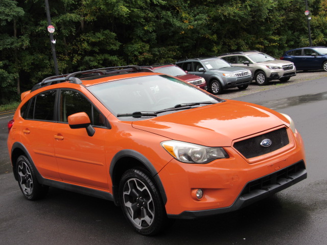 Used 2014 Subaru XV Crosstrek 2.0i Limited AWD/4WD image 14
