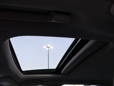 Used 2021 Acura TLX image 16