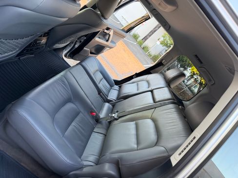 Used 2010 Toyota Land Cruiser UNAVAIL AWD/4WD image 26