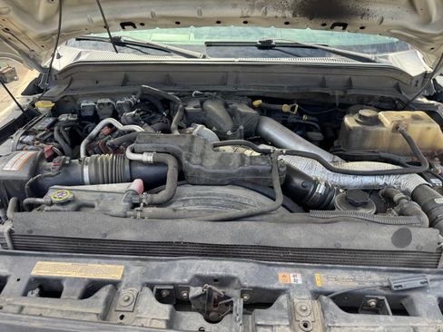 Used 2015 Ford F350 2WD Regular Cab DRW Super Duty image 10