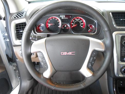 Used 2017 GMC Acadia Limited AWD SLT image 8