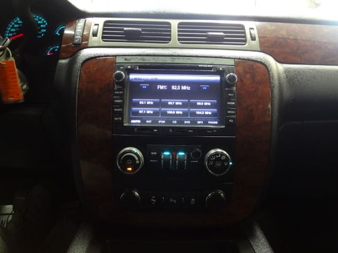 Used 2012 Chevrolet Tahoe LS image 21