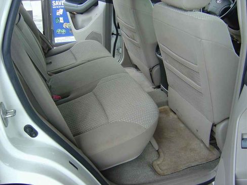 Used 2007 Toyota 4Runner SR5 image 12