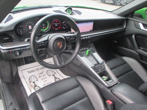 Used 2020 Porsche 911 Carrera S Cabriolet 2D RWD image 10