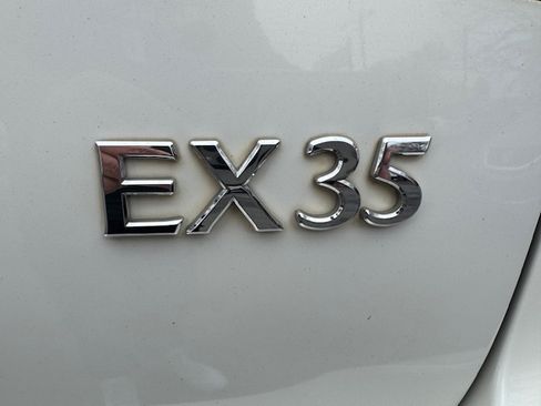 Used 2010 INFINITI EX35 Journey image 27