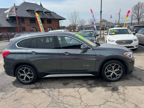 Used 2016 BMW X1 xDrive28i image 3