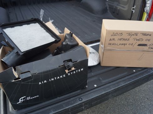 Used 2015 Toyota Tundra SR image 25