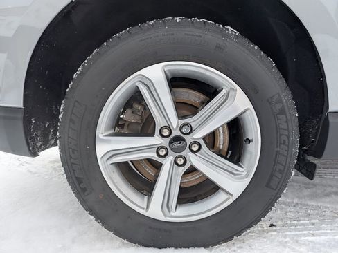 Used 2024 Ford Edge SEL image 5