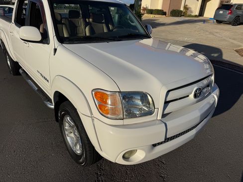 Used 2004 Toyota Tundra Limited image 16