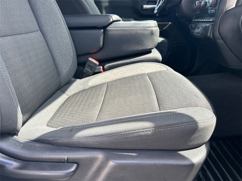 Used 2022 Chevrolet Silverado 3500 LT image 13