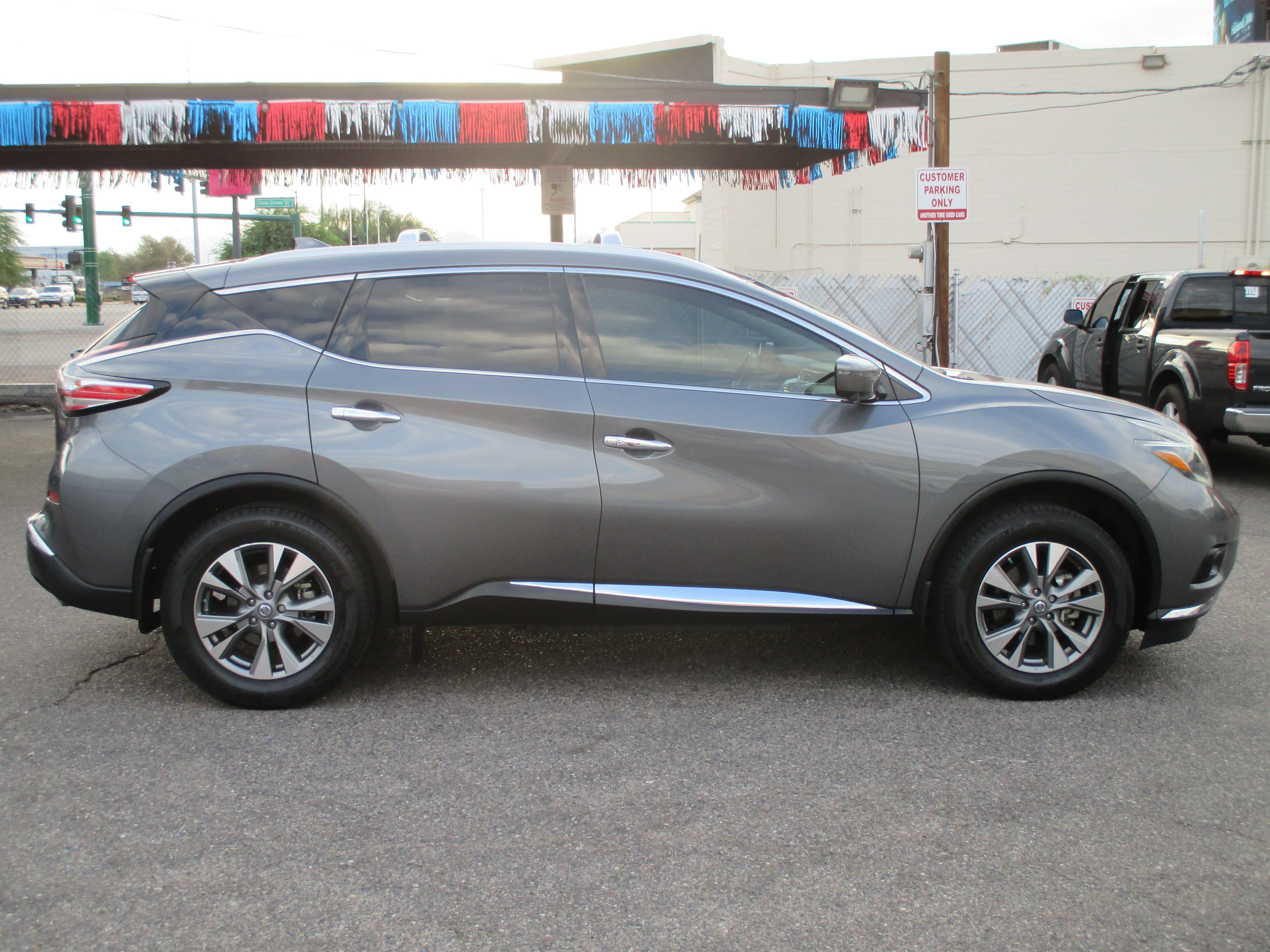 Used 2018 Nissan Murano SL w/ Touring Package FWD image 2
