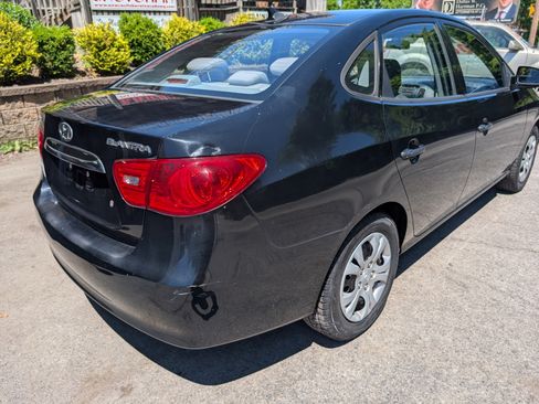 Used 2010 Hyundai Elantra UNAVAIL FWD image 2