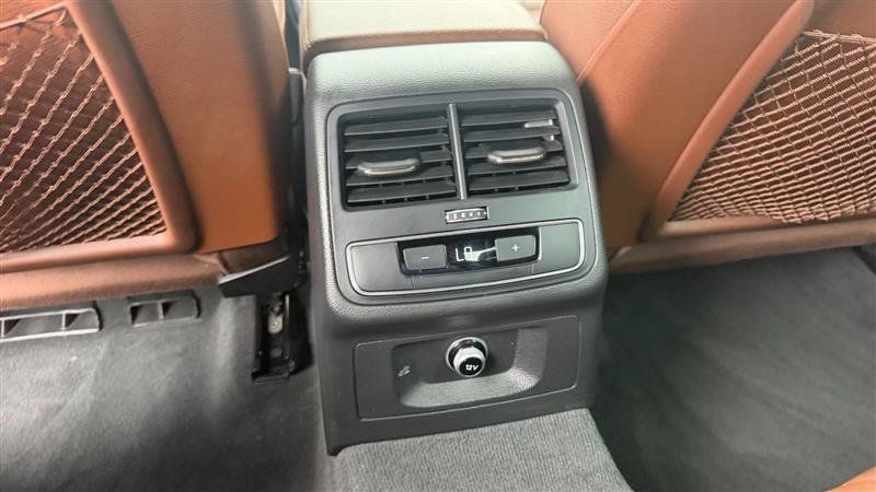 Used 2018 Audi A4 2.0T Ultra Premium Sedan FWD image 23