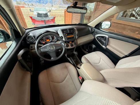 Used 2008 Toyota RAV4 image 14