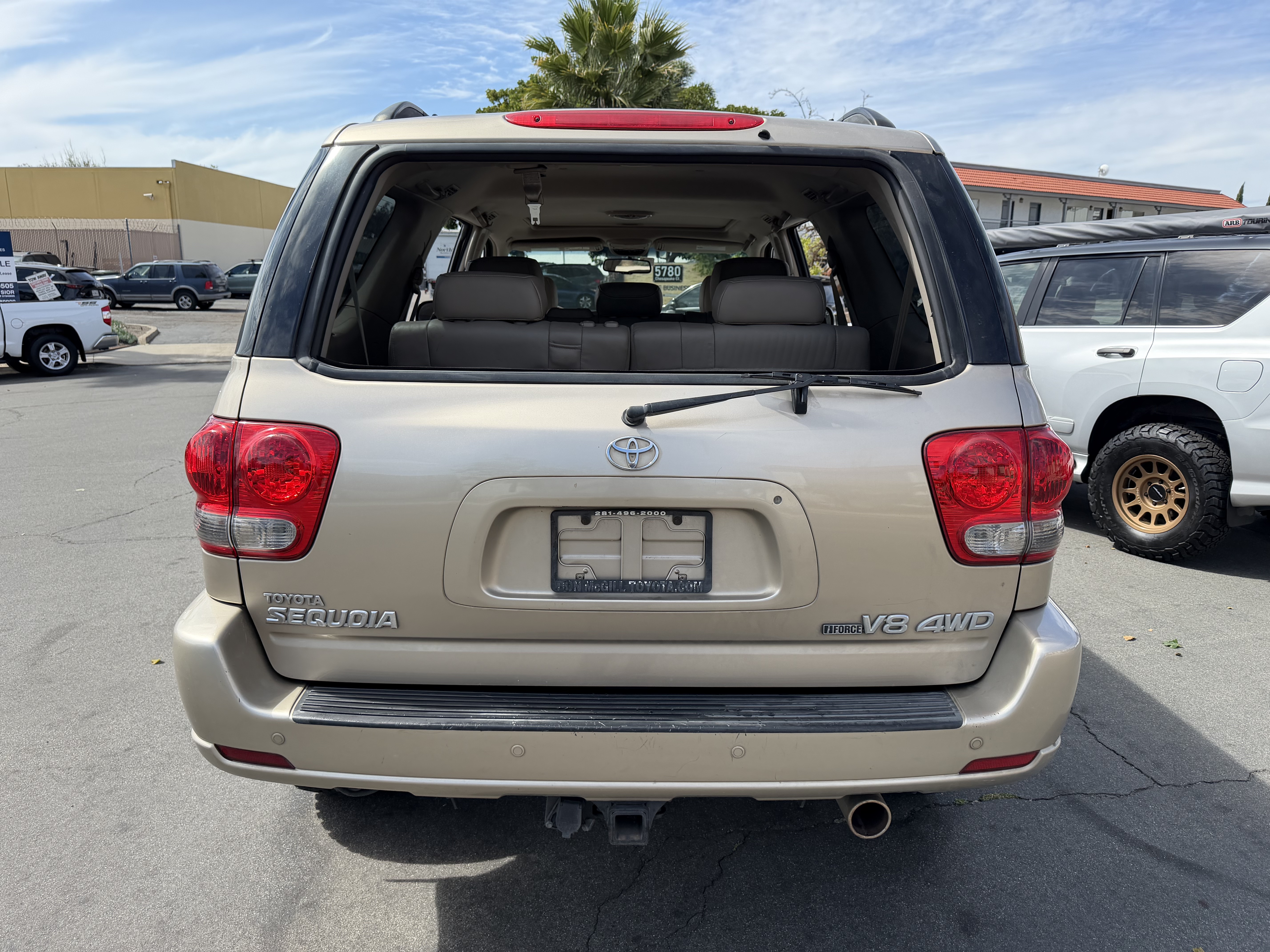 Used 2007 Toyota Sequoia Limited AWD/4WD image 7