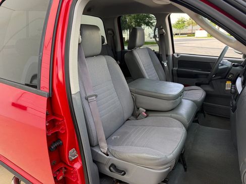 Used 2008 Dodge Ram 1500 Truck 2WD Quad Cab image 11
