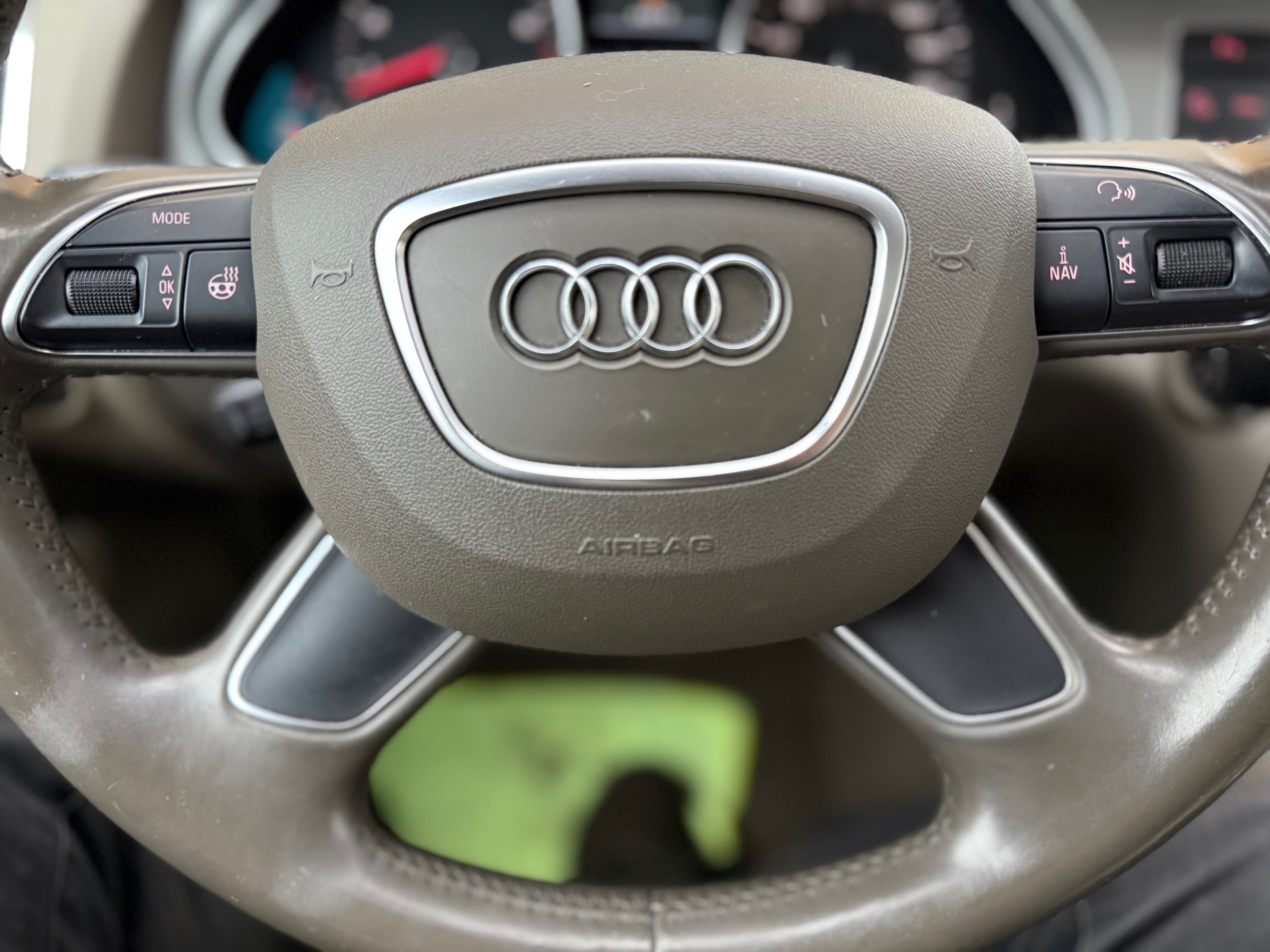Used 2015 Audi Q7 3.0T Premium AWD/4WD image 17