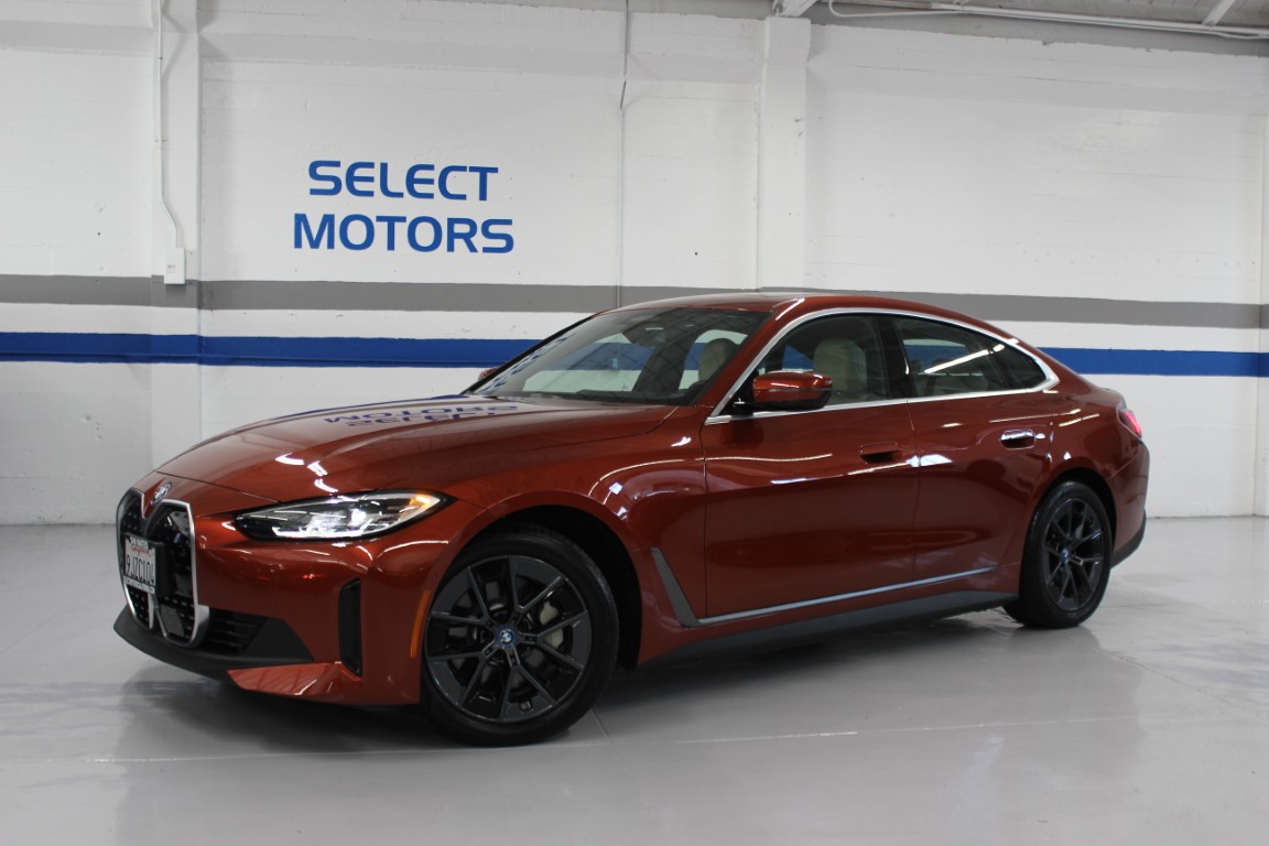 Used 2024 BMW i4 eDrive35 RWD image 2