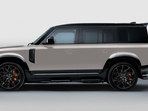 Used 2026 Land Rover Defender 110 X-Dynamic SE image 3