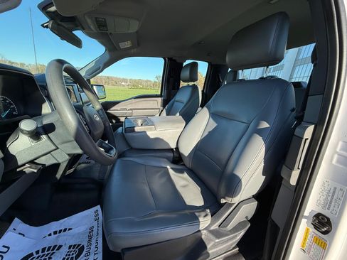 Used 2021 Ford F150 XL image 12