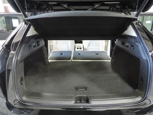 Used 2023 Buick Envision Avenir image 31