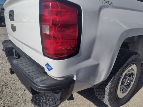 Used 2019 Chevrolet Silverado 1500 LD image 33