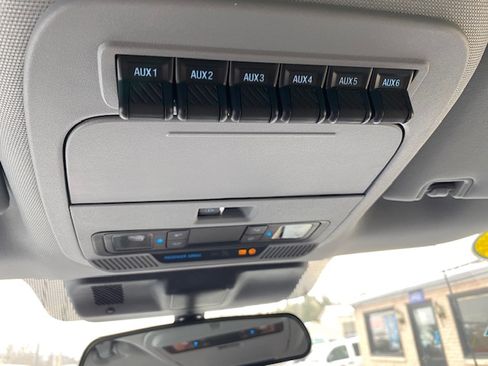 Used 2025 Ford F250 XL image 12