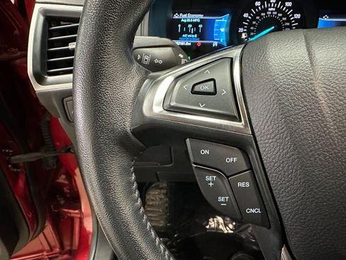 Certified 2024 Ford Edge SEL image 14