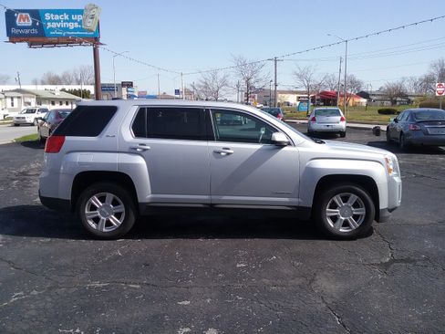 Used 2015 GMC Terrain SLE image 23