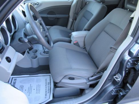 Used 2009 Chrysler PT Cruiser Touring image 15