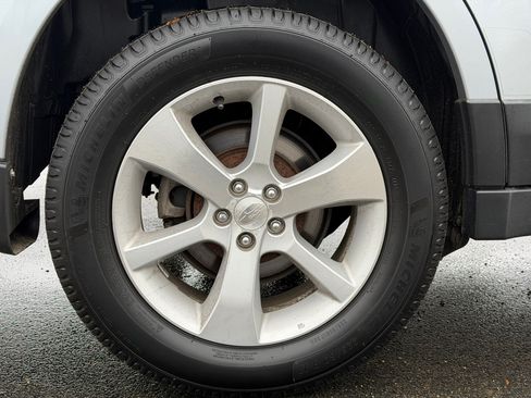 Used 2013 Subaru Outback 2.5i Limited image 17