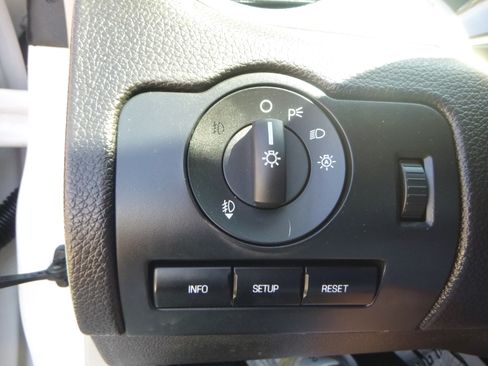 Used 2010 Ford Mustang Premium image 25