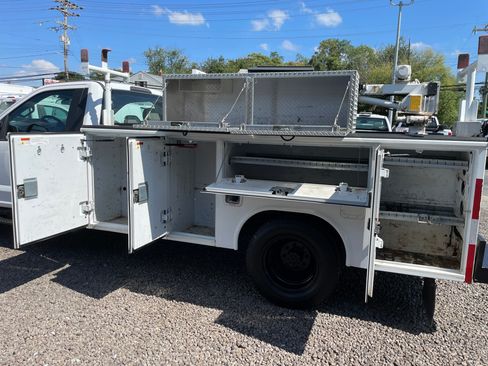 Used 2017 Ford F350 image 7