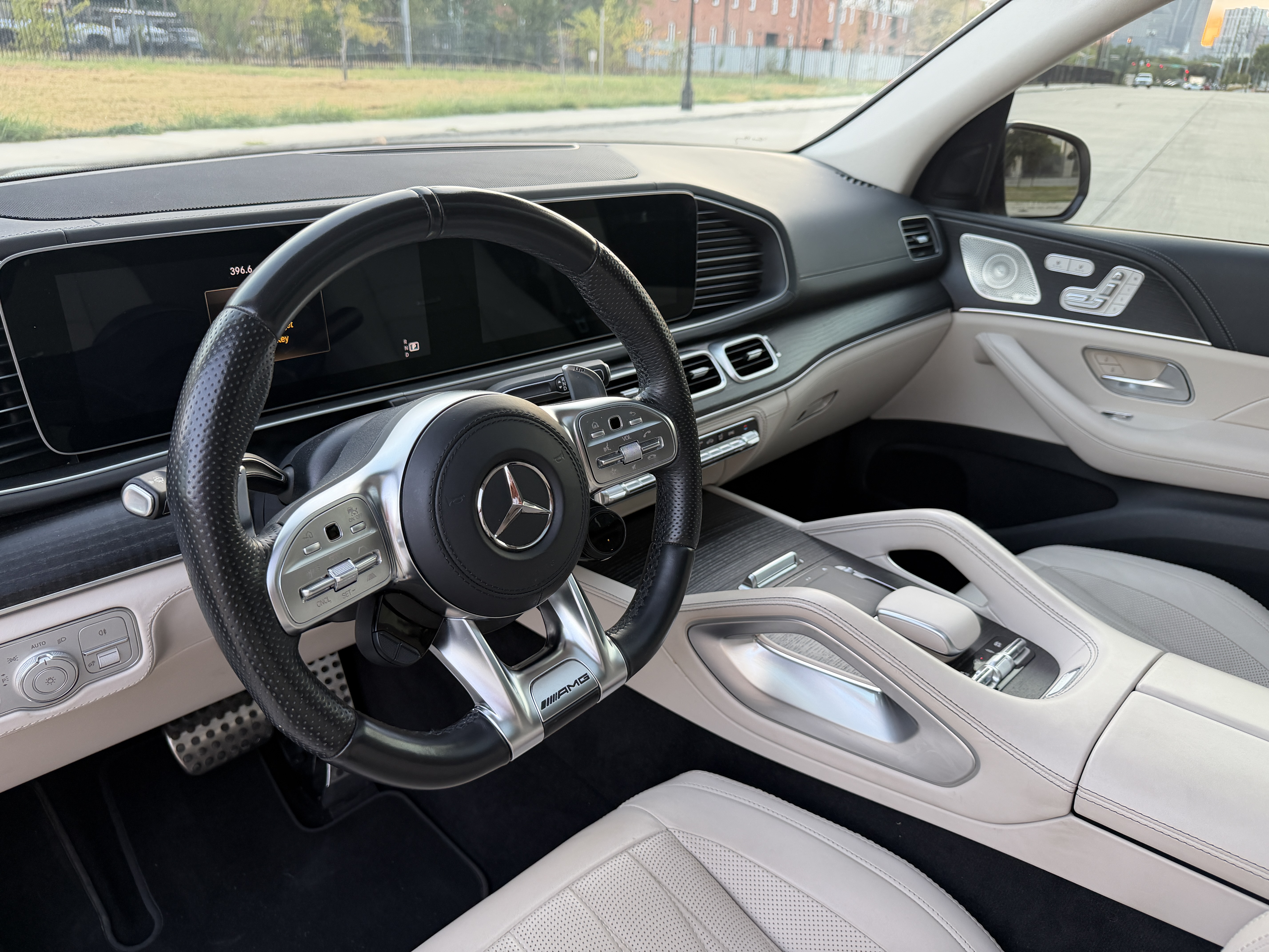 Used 2022 Mercedes-Benz GLE 63 AMG S 4MATIC image 27
