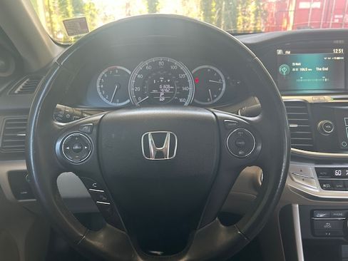 Used 2014 Honda Accord EX-L image 11