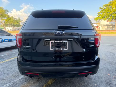 Used 2017 Ford Explorer 4WD Police Interceptor image 8