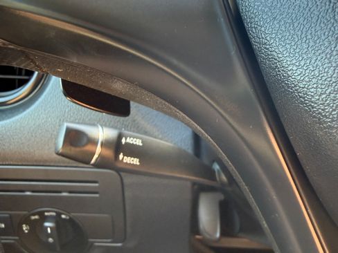 Used 2018 Mercedes-Benz Metris image 13