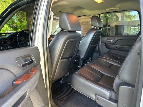 Used 2007 Chevrolet Silverado 3500 4x4 Crew Cab image 15