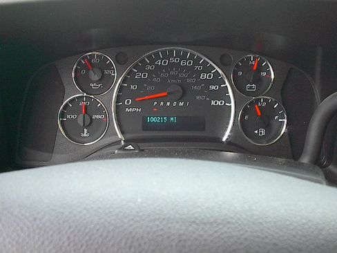 Used 2021 Chevrolet Express 3500 UNAVAIL RWD image 16