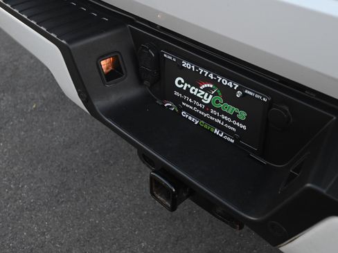 Used 2022 Ford F250 Lariat image 17