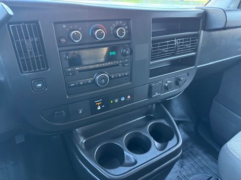 Used 2019 Chevrolet Express 2500 image 13