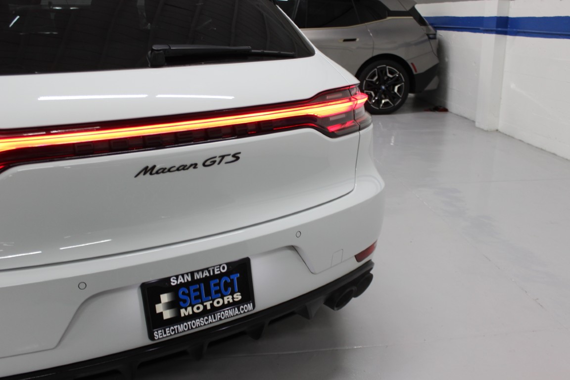 Used 2021 Porsche Macan GTS AWD/4WD image 9