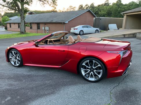 Used 2021 Lexus LC 500 Convertible RWD image 9