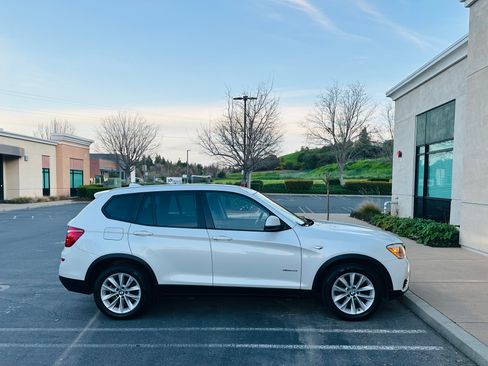 Used 2015 BMW X3 xDrive28i image 5