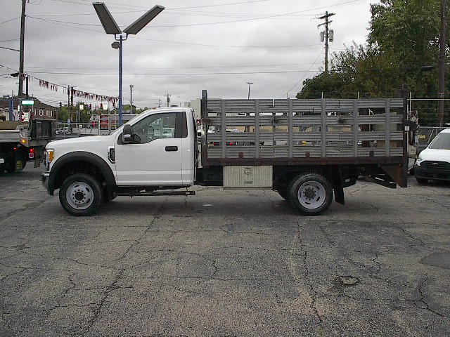 Used 2019 Ford F550 2WD Regular Cab Super Duty image 8