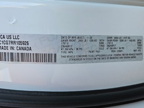 Used 2024 Chrysler Voyager LX image 22