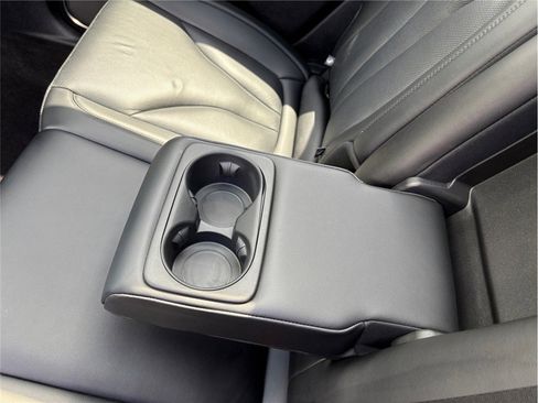 Used 2021 Lincoln Nautilus Reserve image 44