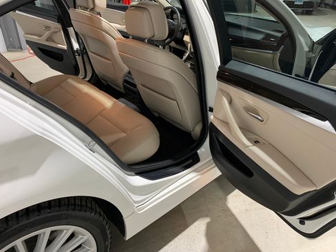 Used 2013 BMW 535i xDrive image 17