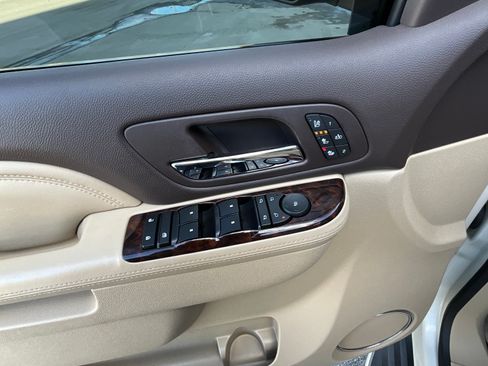 Used 2012 GMC Yukon Denali image 9