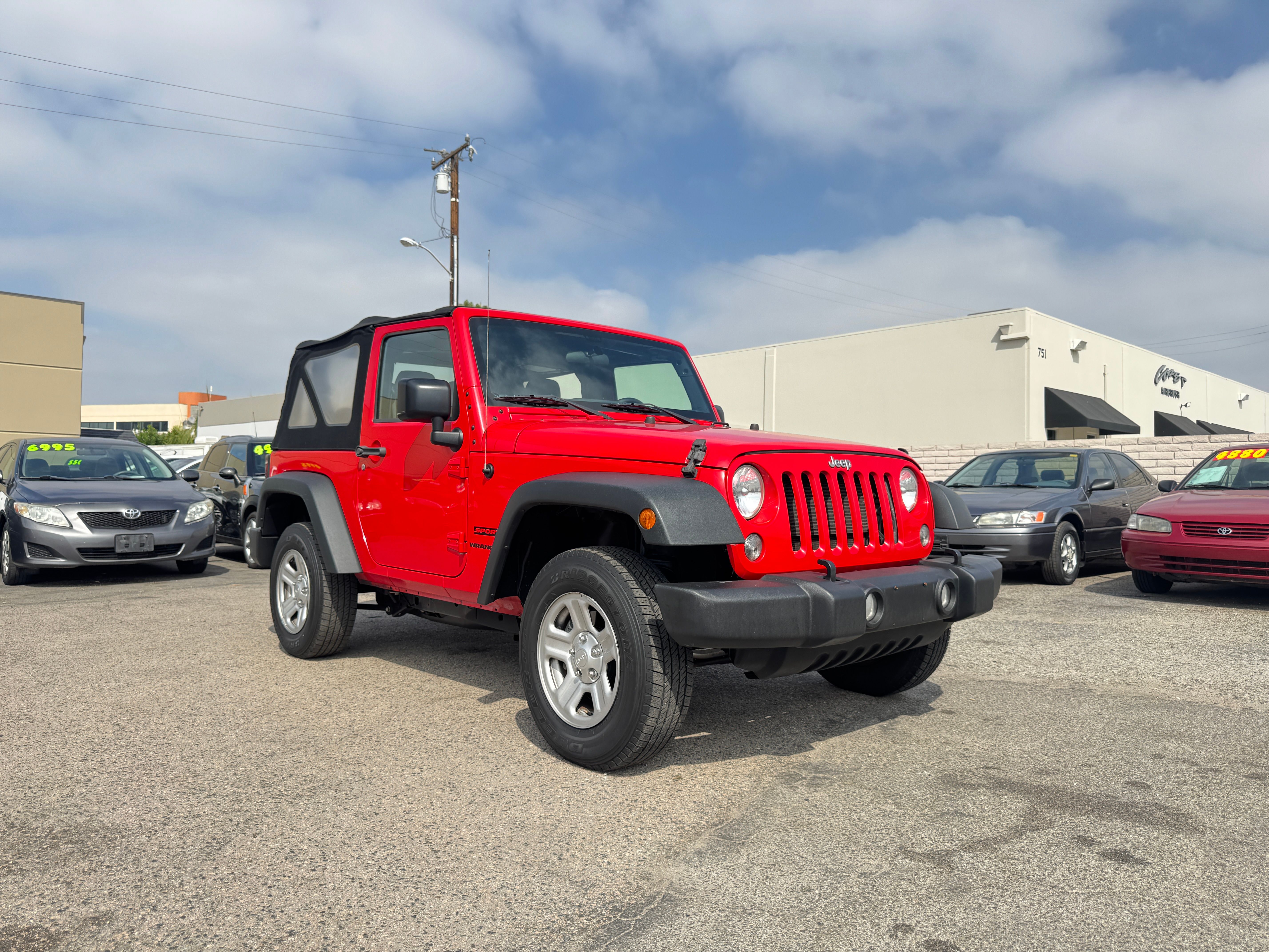 Used 2016 Jeep Wrangler 4WD Sport image 11